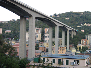 Под моста на Genova